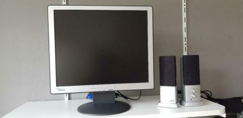Siemens 17 inch monitor met boxen