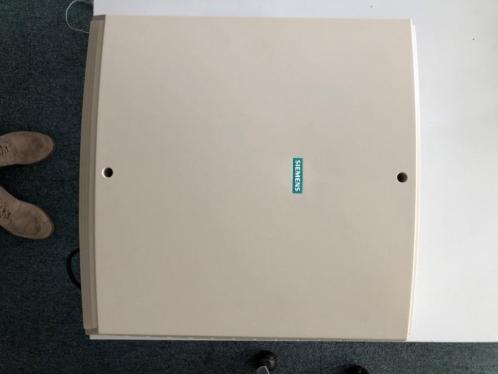 Siemens Hipath 3550 centrale en 8 toestellen