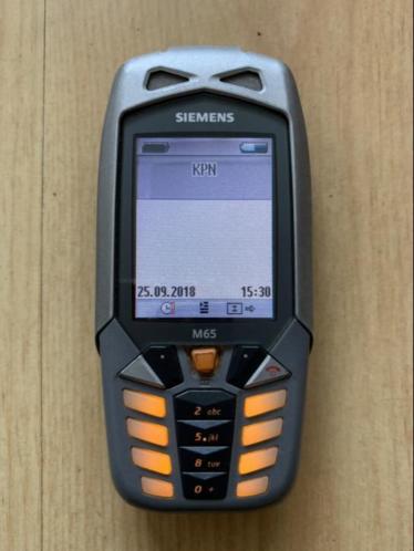 Siemens M65 mobiel.