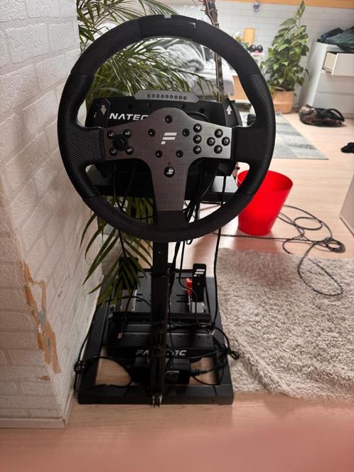 Simrace setup, Moza h-shifter, Fanatec CSL elite, 3 pedals m