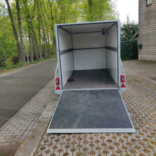 Sirius gesloten aanhangwagen tandemasser klepdeur