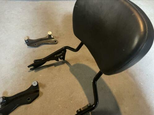 Sissy bar Harley davidson street glide