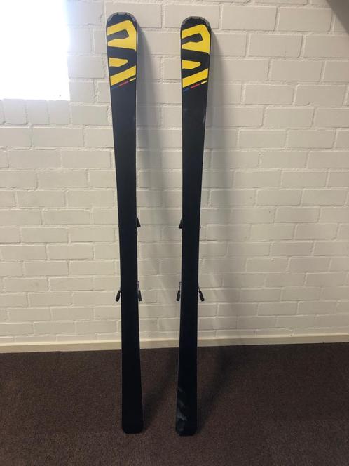 Skis Salomon R17FTF