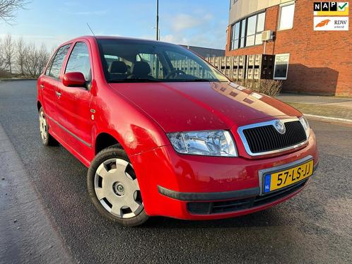 Skoda Fabia 1.4-16V BJ 2003 AircoCruise controlstuurbekAp