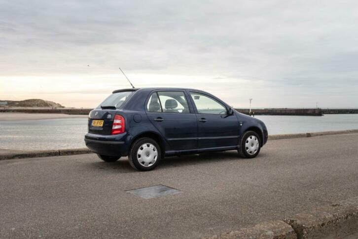 Skoda Fabia 1.4 MPI 50KW 2002 Blauw Nieuwe APK