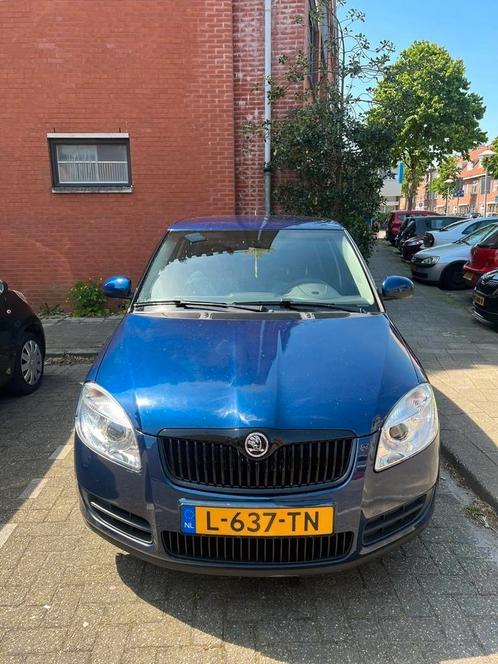 Skoda Fabia 1.6 FSI Benzine,Stoeverwarming,CRUISECONTROL,