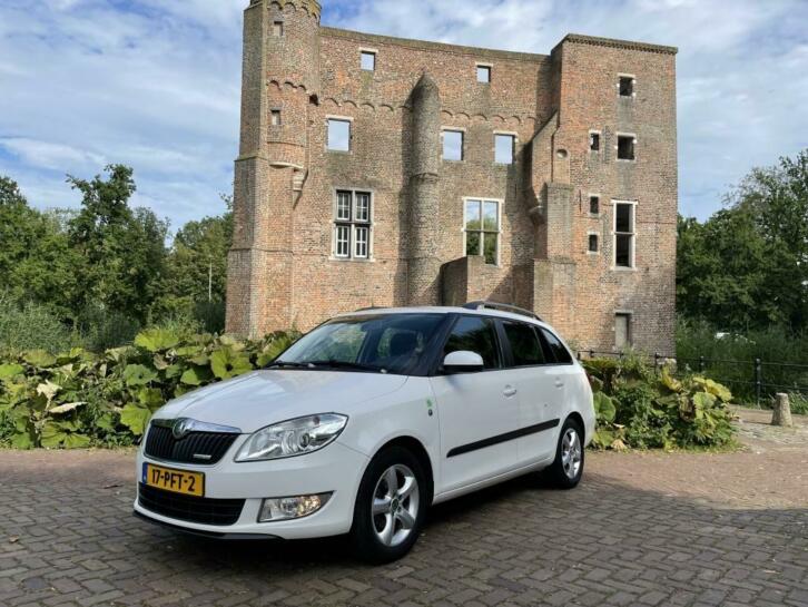 Skoda Fabia Combi 1.2 TDI Greenline NAVIGATIE, TREKHAAK, AIR