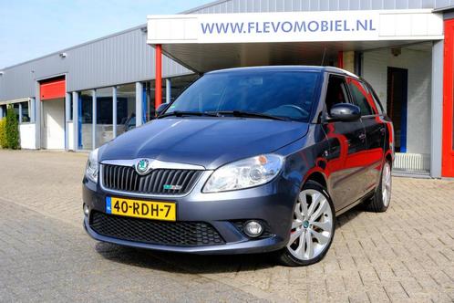 Skoda Fabia Combi 1.4 TSI RS 180pk PanoAircoLMVSportstoel