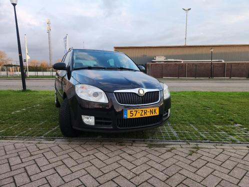 Skoda Fabia Sport 1.6 16V Combi 2008 Zwart