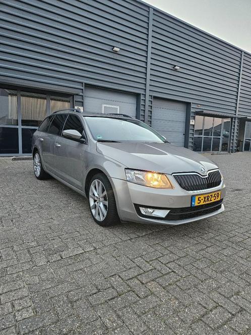 Skoda Octavia 1.2 TSI 77KW Combi 2014 Beige