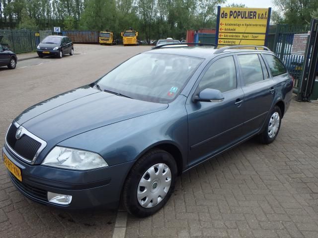 Skoda Octavia 1.6 Ambiente