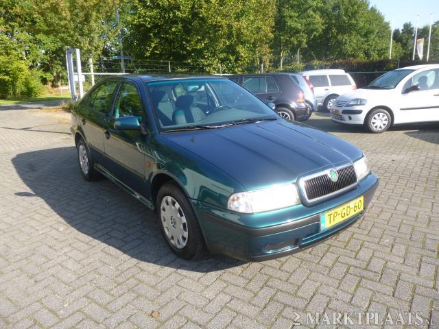 Skoda Octavia 1.6 glxi bj 1998 (147.298km) dealer onderhouden nette octavia 