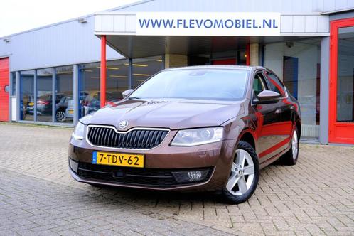 Skoda Octavia 1.6 TDI Elegance Businessline Aut. XenonNavi