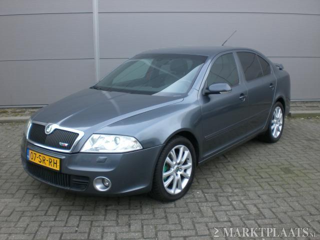 Skoda Octavia 2.0 tfsi rs (gewrapt) 