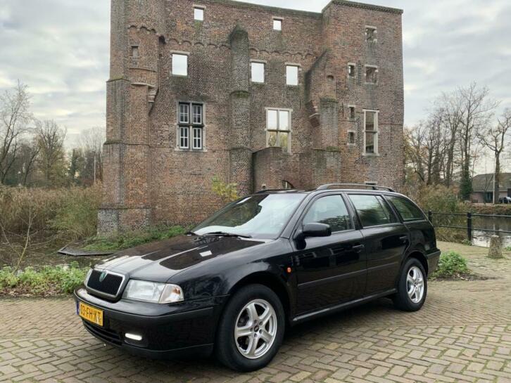 Skoda Octavia Combi 1.6 SLXi APK TM 26-06-2021