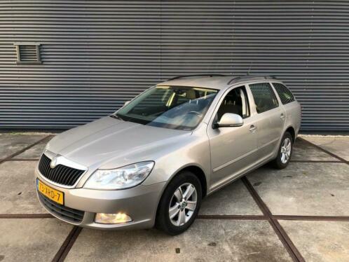 Skoda Octavia Combi 1.6 TDI Greentech Ambition Business Line