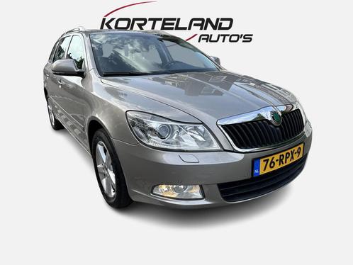 Skoda Octavia Combi 1.8 TSI Elegance Business Line l Navi l