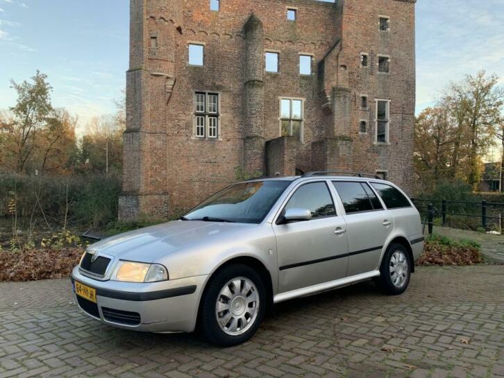 Skoda Octavia Combi 1.8 TURBO Rider AIRCO