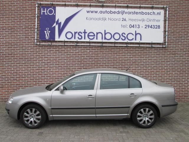 Skoda Superb 2.5 V6 TDI Elegance AIRCO (bj 2007)