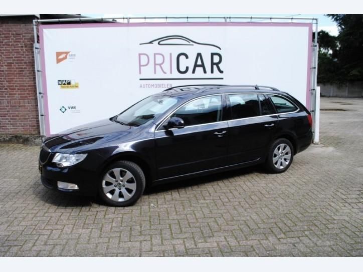 Skoda Superb combi 2.0tdi comf. buss. line NAVI 140pk incl. 