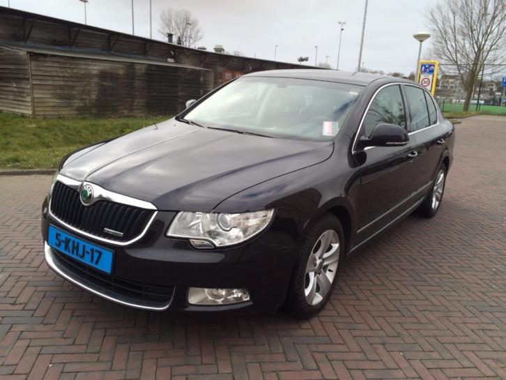 Skoda Superb Mei2013 1.6 TDI AMBITION B-Line Zwart