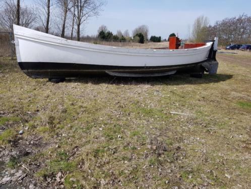 sloep 1928 aan de johan van ornebarneveld gehangen 