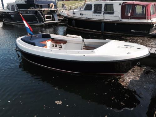 Sloep 500 Diesel met nieuwe motor 2014