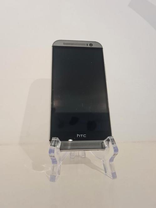 Smartphone HTC One M8 OP6B100 16GB