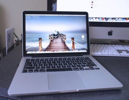 Snelle MacBook Pro 13 Met M.OfficeGRATIS hoes