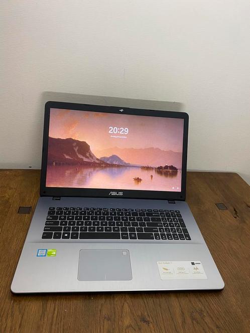 SnelleNette Asus Laptop - Intel Core I5 - 17 Inch - SSD