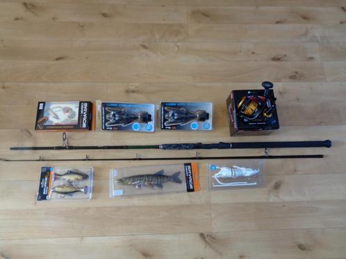 Snoek hengel set, Penn Spinfisher , Savage Gear , Meerval