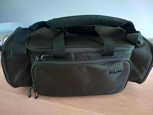 Solar holdall