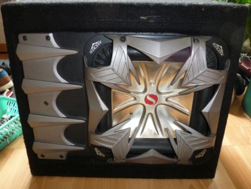 Solo Baric Subwoofer Kicker 