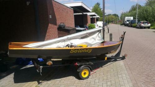 Solo open zeilboot