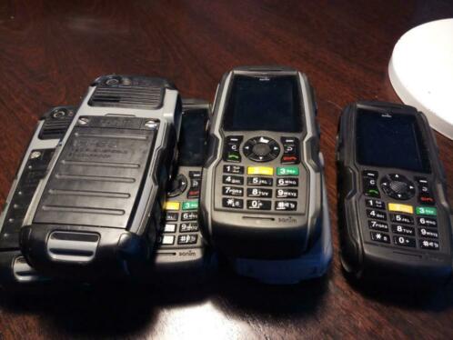 SONIM IP-68 telefoons 6x