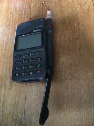 Sony CMD-Z1 mobiele telefoon (een klassieker)