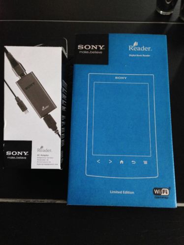 Sony Digital Book Reader zwart  AC Adapter