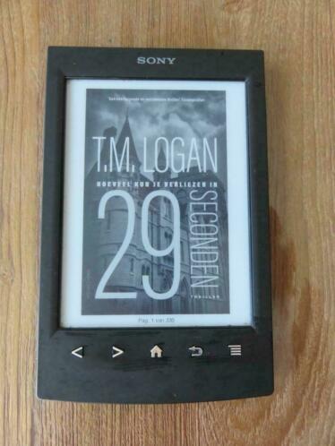 Sony e-reader in Gecko hoes met led licht en oplader