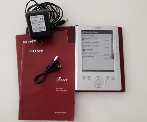 Sony e-reader PRS 300 Wit incl Case,boekjes,lader,datakabel