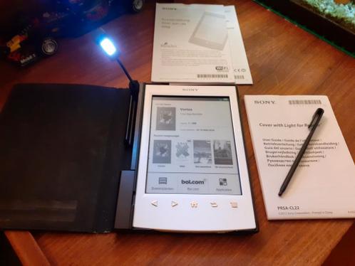 Sony e-reader PRS-T2 wit zwart hoesje lichtje