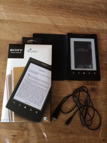 Sony Ereader PRS-T2 met originele doos, cover en oplaadkabel