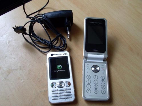 Sony ericsson telefoons 2 x