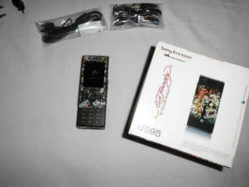 Sony Ericsson w595i Ed Hardy limited edition Nieuwstaat