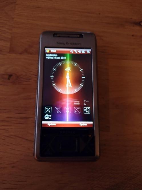 Sony Ericsson Xperia X1 - 2 mobiele telefoons
