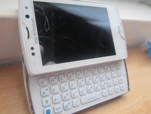 sony ericsson xperia x10 mini pro bijna gratis