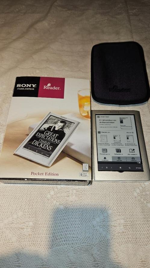 Sony PRS-350SC eReader,