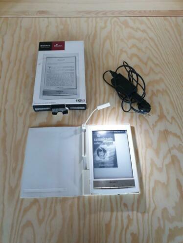 bovenste het ergste Geniet Sony Prs-T1 E reader E-reader PRS T1 hoes lampje en lader - Advertentie  870372