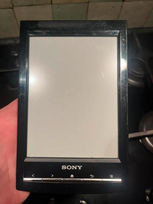 Sony PRS-T1 met hoesje