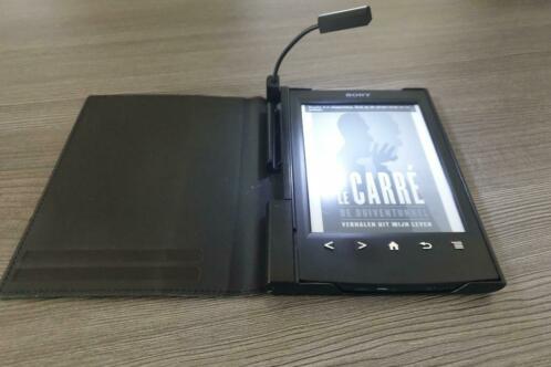 Sony PRS-T2 E-Reader icl. hoesje en 650 boeken