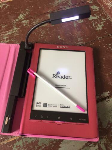 Sony reader pocket edition PRS-350 roze met cover en lampje
